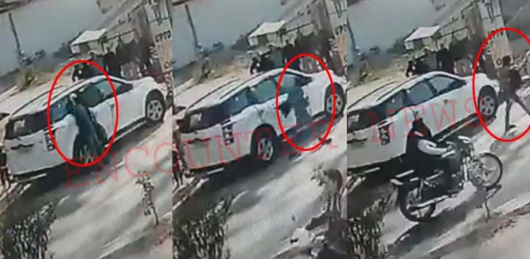 कपूरथलाः सरेआम गाड़ी से पर्स चुराकर फरार हुआ चोर, देखें CCTV