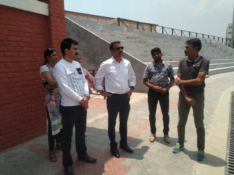 युवा सेवा एवं खेल निदेशक राजेश शर्मा ने इंदिरा स्टेडियम ऊना का किया निरीक्षण