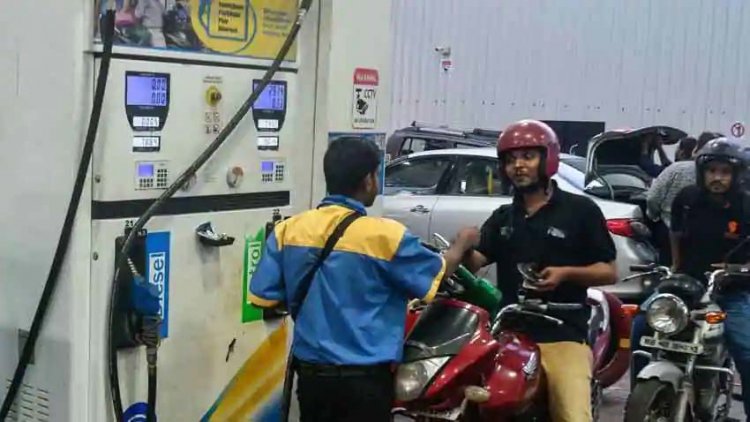 पेट्रोल 5 रुपए और डीजल 3 रुपए हुआ सस्ता 