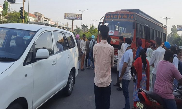 पंजाबः एक्शन में आया RTA विभाग, बस और टिप्परों सहित 18 वाहनों पर की कार्रवाई, 9 वाहन किए जब्त 