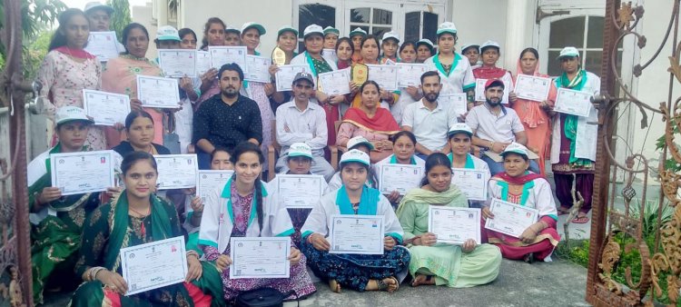 उधमिता विकास कार्यक्रम अपना कर आत्मनिर्भर बने महिलाएं :आरटीओ राजेश कौशल