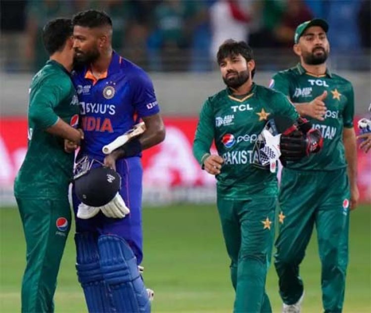 टी20 विश्व कपः  4 विकटों से जीता भारत, पाकिस्तान के खिलाफ कोहली ने खेली विराट पारी 