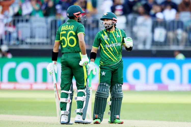 न्यूजीलैंड को हरा कर फाईनल में पहुंचा पाकिस्तान
