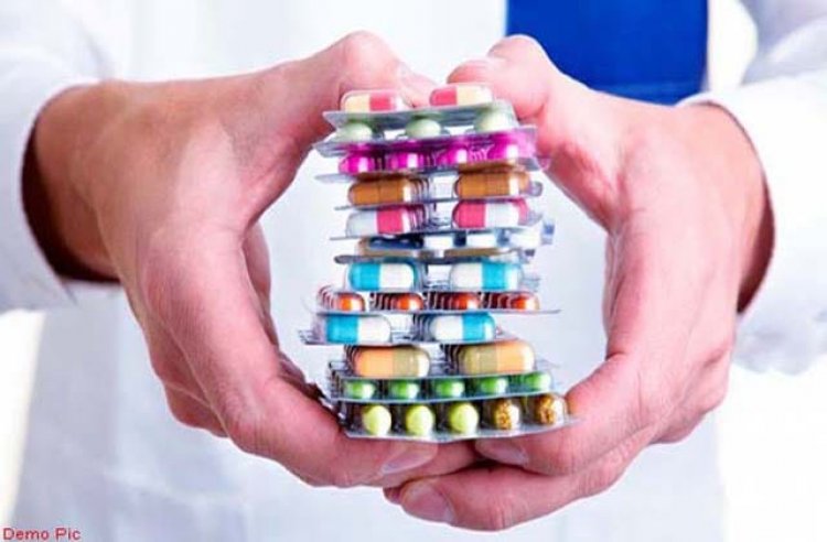 Drug Alert: देशभर में कुल 50 दवाओं के सैंपल फेल