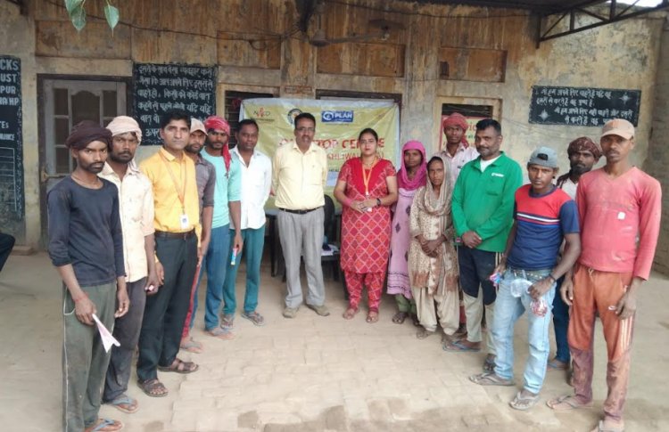 वाई आर जी वन स्टॉप सेंटर की और से मजदूर दिवस पर जटपुरा में  जागरूकता शिविर  