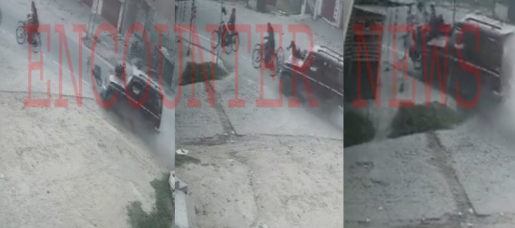 दर्दनाक हादसा: साइकिल से जा रही छात्राओं को तेज रफ्तार कार चालक ने मारी टक्कर, देखें CCTV