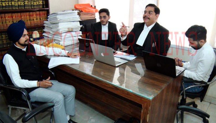 जालंधरः मशहूर कपल की वायरल वीडियो को लेकर वकील का आया बड़ा बयान