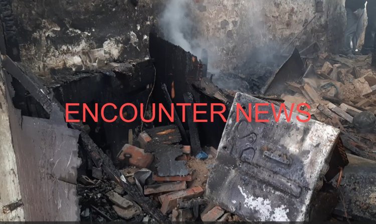पंजाब :  दुकान में लगी भीषण आग, लाखों का सामान जलकर राख, देखें वीडियो