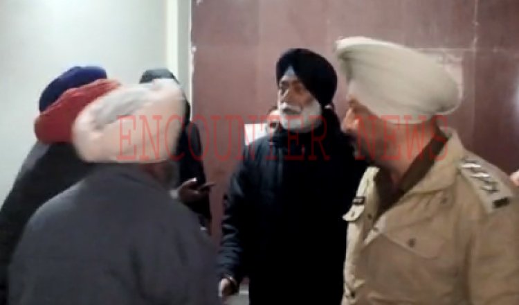 पंजाबः FIR मामले में कांग्रेसी MLA खैहरा की कोर्ट में पेशी, देखें वीडियो