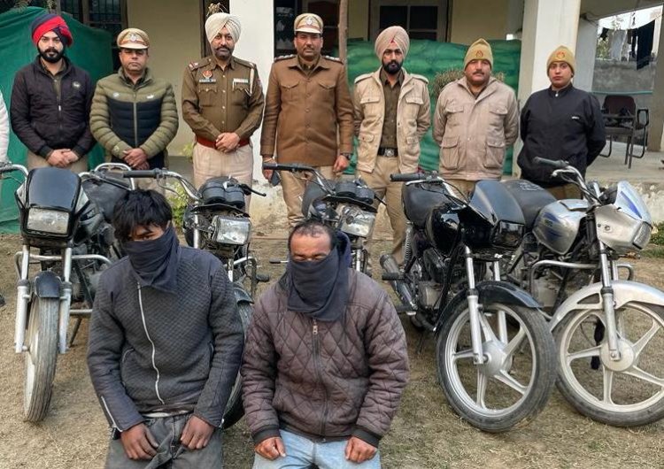 जालंधरः चोरी के 5 मोटरसाइकिल सहित 2 गिरफ्तार