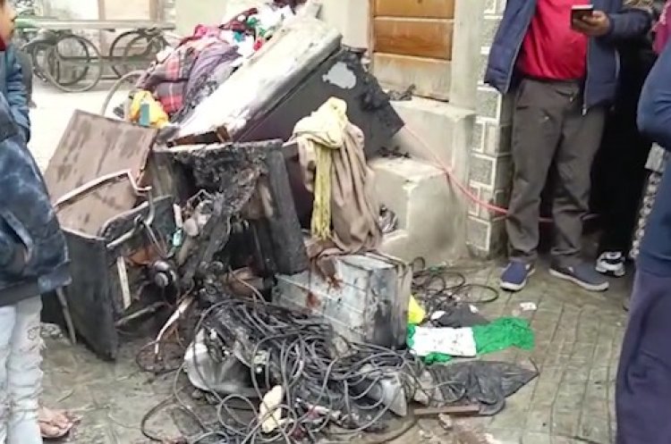 पंजाब : घर में लगी भीषण आग, देखें वीडियो 