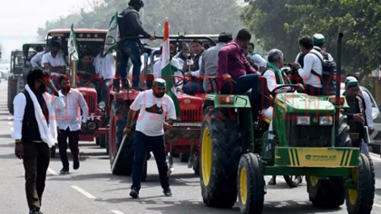 किसानों का ट्रैक्टर मार्च शुरू, पुलिस ने जारी की एडवायजरी, देखें वीडियो  