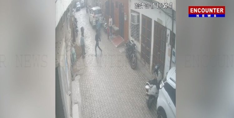 पंजाबः आसमानी बिजली गिरने की CCTV आई सामने, देखें वीडियो