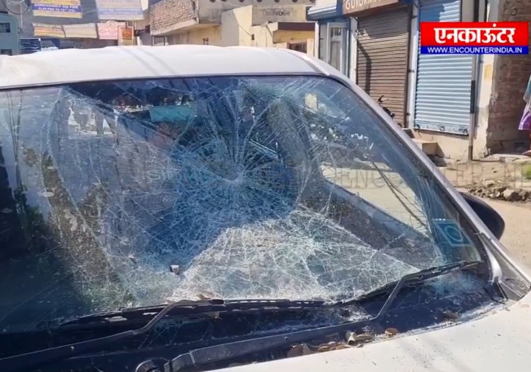 पंजाबः मामूली विवाद को लेकर हुई झड़प, कार और 3 ऑटो तोड़े, देखें वीडियो