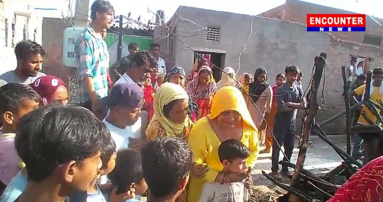 पंजाब : शार्ट सर्किट से लगी भीषण आग, 3 घरों को लिया अपनी चपेट में, देखें वीडियो