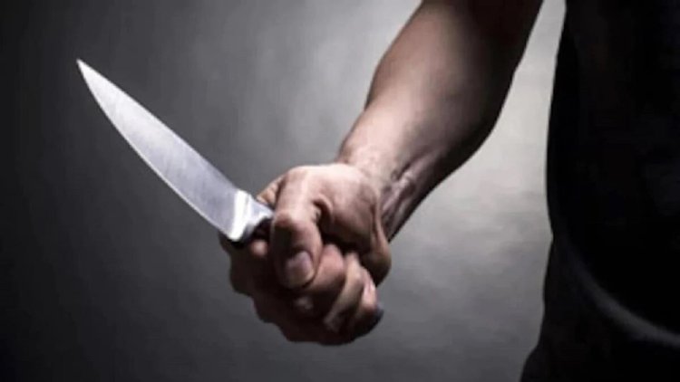 एग्जाम सेंटर के बाहर छात्र को चाकू से गोदा, मची अफरा-तफरी