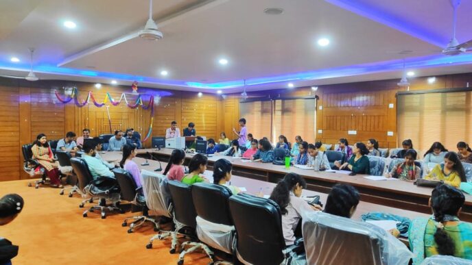 महाविद्यालय बंगाणा में बजट 2024 पर सेमिनर करवाया