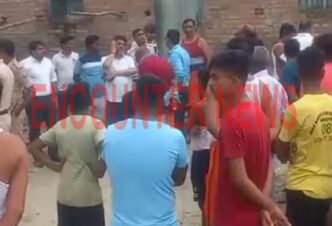 इस इलाके में हुआ ट्रिपल मर्डर, 2 नाबालिक लड़कियों सहित पिता की मौत