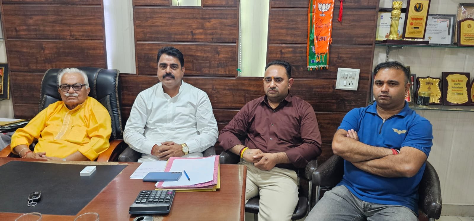 ग्रामीण क्षेत्रों को मिलाकर नगर निगम बनाया तो सडक़ों पर होगा प्रदर्शन: भाजपा