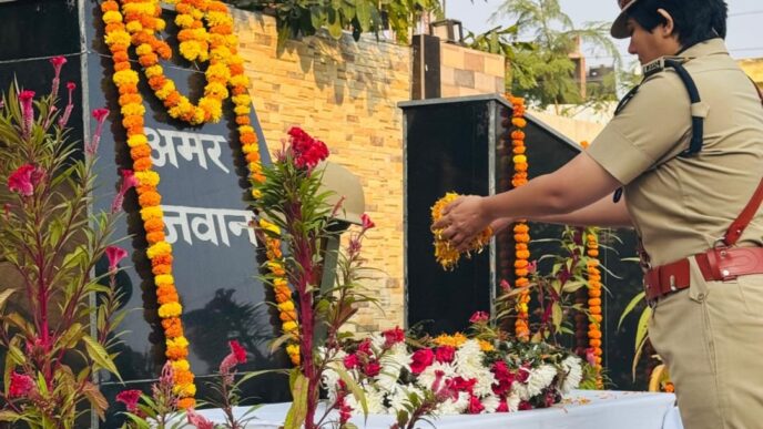पुलिस स्मृति दिवस पर शहीद पुलिस कर्मचारियों को किया नमन