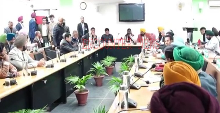 Punjab News: CM Bhagwant Mann के साथ आज किसानों की मीटिंग, इन मुद्दों पर होगी चर्चा