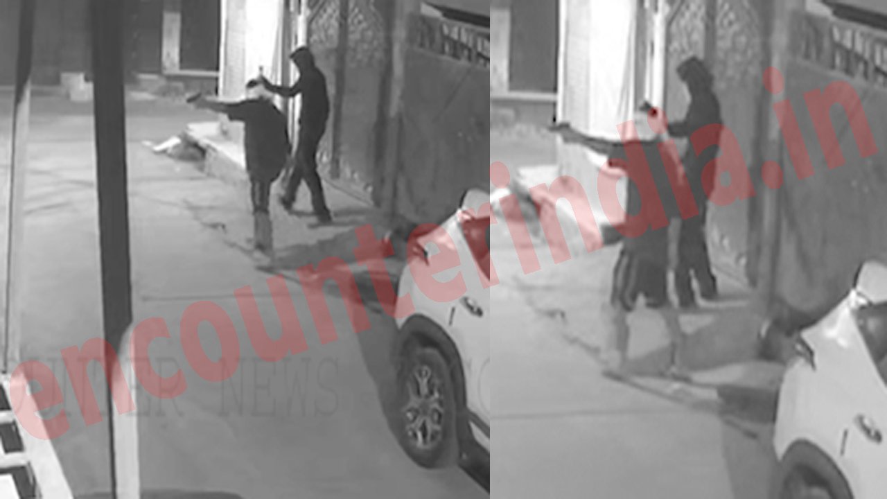 Punjab News: इस इलाके में युवकों द्वारा चलाई गई गोलियां, देखें CCTV