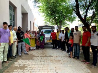 45 हजार रुपये राशन किटटों को पैक कर भेजा साई