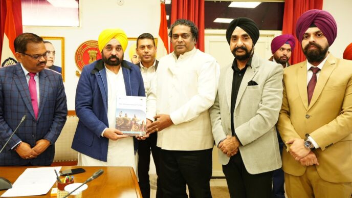 CM Mann का किसानों का जीवन स्तर ऊंचा उठाने के लिए बहुराष्ट्रीय कंपनी को पूर्ण सहयोग का आश्वासन