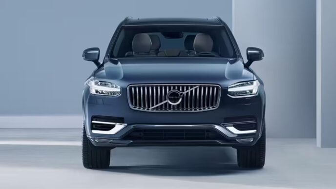 India में नई Volvo XC90 लॉन्च, जानें शुरुआती कीमत और Updated Features