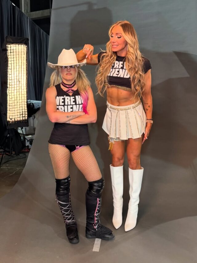 WWE SmackDown में इन 2 स्टार्स की बनी जोड़ी, मिला नया नाम