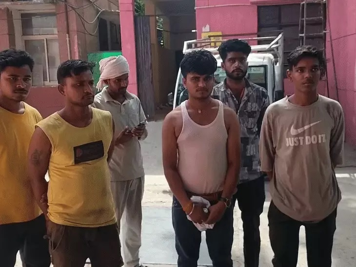 घटना में घायल अन्य दोस्त।