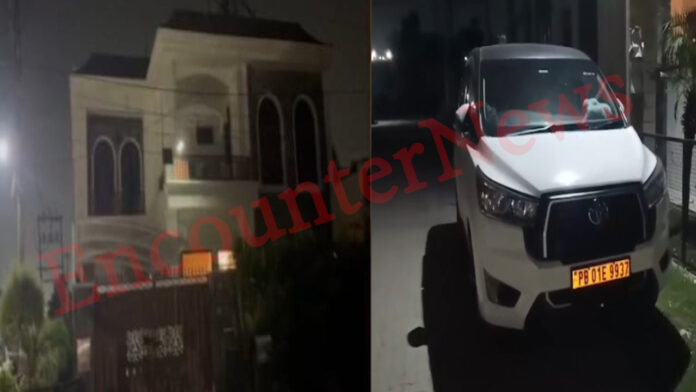 Punjab News: मॉडल टाउन में घर पर ED की Raid, देखें वीडियो