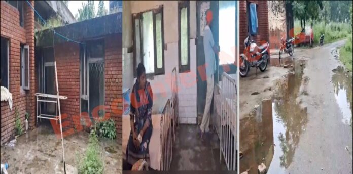 मरीजों और कर्मचारियों के लिए मुसीबत बनी 70 साल पुरानी इमारत, देखें वीडियो