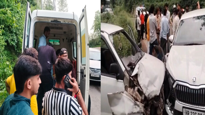 Haryana News: दो कारों की जोरदार भिड़ंत, 8 वर्षीय बच्ची समेत दो घायल, देखें वीडियो