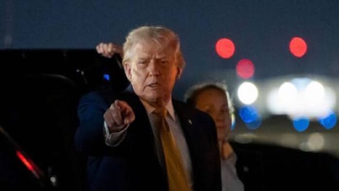 America-Iran में फिर बढ़ा तनाव, Donald Trump ने खार्ग आईलैंड को तबाह करने के किया दावा