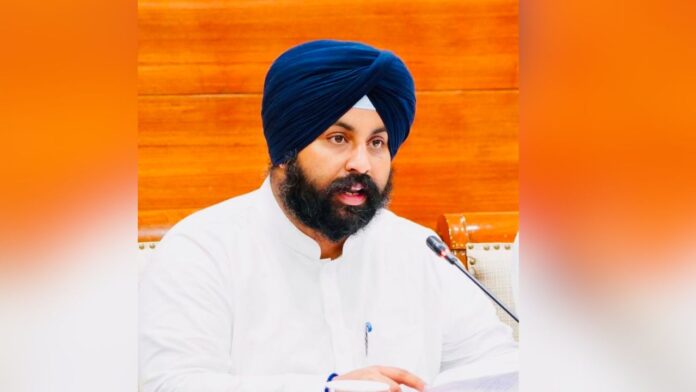 स्कूल आधारित रोकथाम अभियान के जरिए पंजाब के 21000 से अधिक शिक्षकों को नशाखोरी की समय पर पहचान करने के लिए किया गया तैयार
