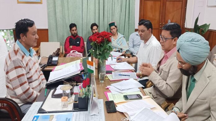 राजस्व मंत्री ने गुडविल एनर्जी एंटरप्राइजेज कंपनी को लाडा फंड जारी करने के दिए निर्देश