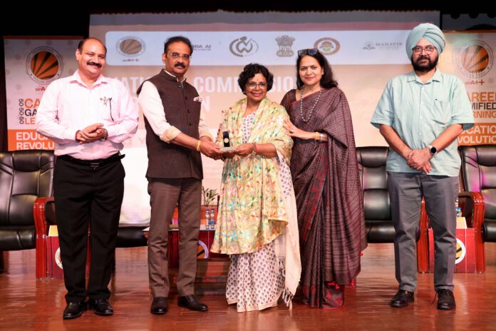 राष्ट्रीय महिला आयोग की माननीय अध्यक्ष, विजया रहाटकर ने एलपीयू में 'वीमेंस एआई एम्पावरमेंट ड्राइव' का नेतृत्व किया