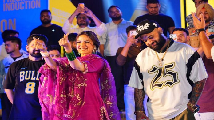 Alumnus Rahgir, Jasmine Bhasin और Juda Cast का LPU के नए विद्यार्थियों ने खास अंदाज में किया स्वागत