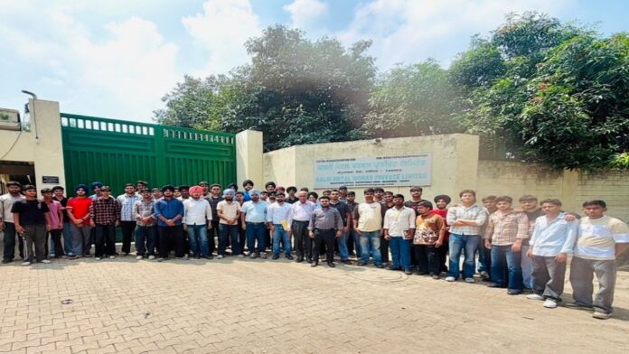 Meharchand Polytechnic College के विद्यार्थियों ने किया Kalsi Metal Workers Private Limited का दौरा