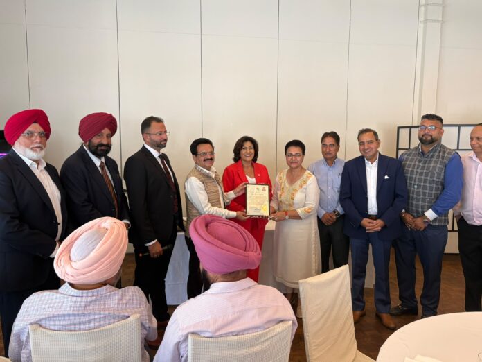 पंजाब राज्य खाद्य आयोग के चेयरमैन बाल मुकंद शर्मा ने कनाडा में वैश्विक सेमिनार में पंजाब के पोषण बागों और कृषि-निर्यात संभावनाओं को किया उजागर