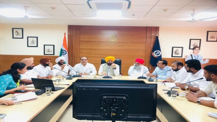 पंजाब में गुरु रविदास जी के 650वें प्रकाश पर्व को समर्पित 92 ड्रोन शो आयोजित किए जाएंगे