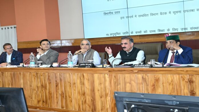 अगले सत्र से एडमिशन फॉर्म में नहीं होगा जाति का कॉलम, मुख्यमंत्री ने दिए निर्देश
