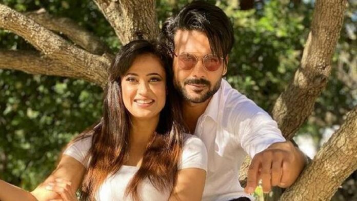 Shweta Tiwari संग अफेयर पर तोड़ी Vishal Aditya Singh ने चुप्पी