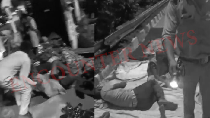 दर्दनाक हादसा : डिवाइडर से टकराने के बाद श्रद्धालुओं से भरी पिकअप पलटी, 6 की मौत; 30 घायल, देखें वीडियो
