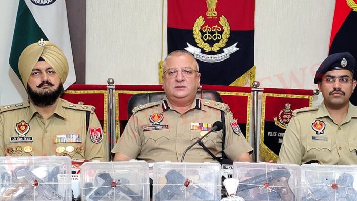 Punjab News: 8 पिस्तौल और 103 कारतूस सहित 2 गिरफ्तार, CP का आया बयान, देखें वीडियो