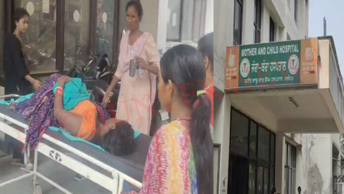 Jalandhar News: Civil Hospital में Krishna Lab के बाहर महिला ने दिया बच्चे को जन्म, प्रशासन में मचा हड़कंप, देखें वीडियो