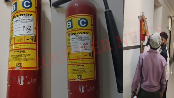 Jalandhar News: Civil Hospital के नशा मुक्ति केंद्र में मिले Expire Fire Cylinder, देखें वीडियो