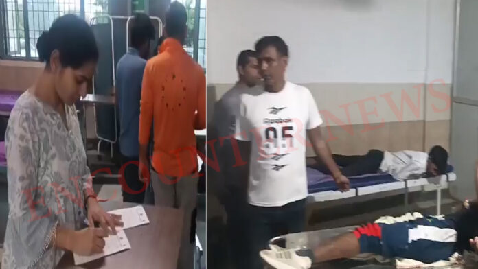मजदूरों से भरी ईको ट्रक से टकराई, 3 ने तोड़ा दम, 9 लोग घायल, देखें वीडियो