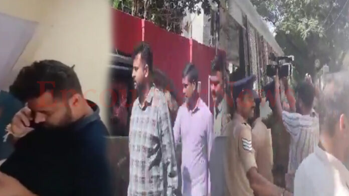 जेल के बंद पूर्व सांसद के फोन से दर्जनों पॉर्न वीडियो बरामद, देखें वीडियो